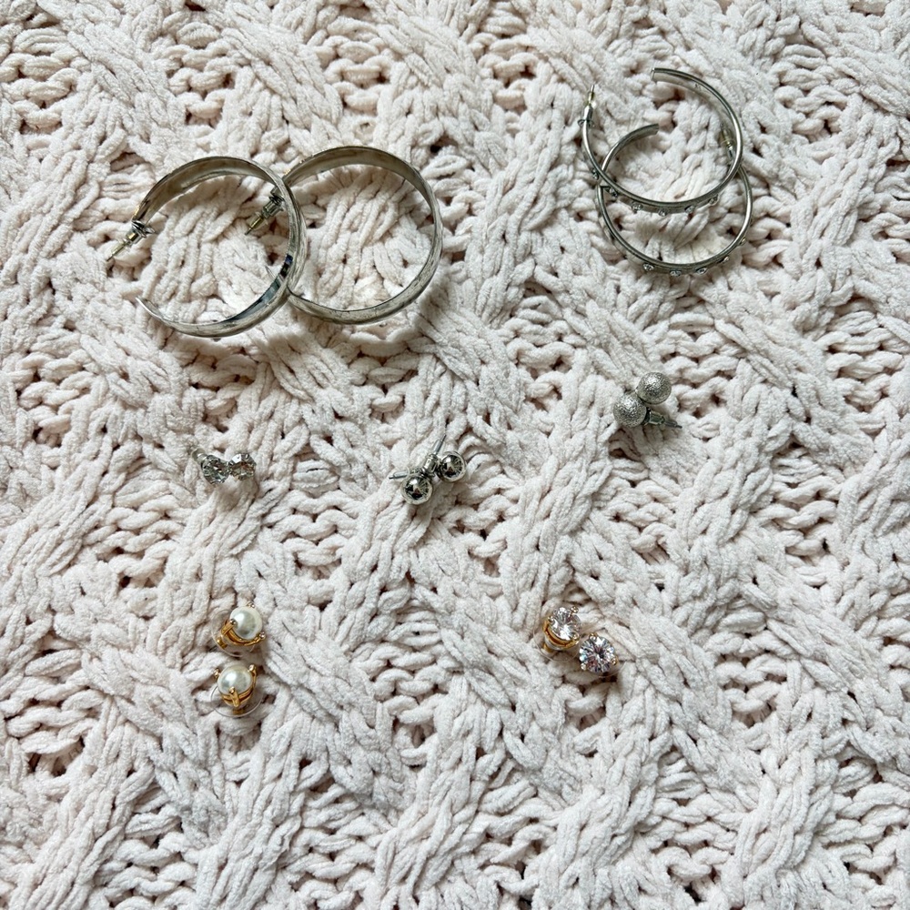 Set of 7 Earrings - Variety of Hoops & Studs